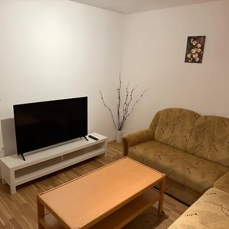 Apartament Demec